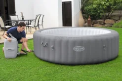 Bestway Lay-Z Spa Grenada AirJet Opblaasbare Spa - 8 Persoons 20 Bestway Lay-Z Spa Grenada AirJet Opblaasbare Spa - 8 Persoons -Intex || Bestway || EXIT TOYS Winkel lay z spa grenada airjet opblaasbare spa 8 persoons 14 1